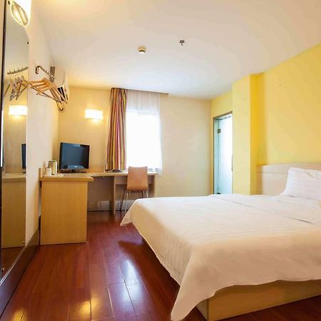7Days Inn Kunming East Station Juhua Overpass Екстериор снимка