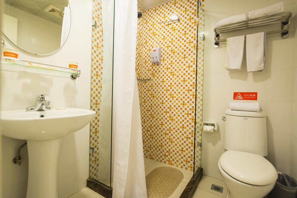 7Days Inn Kunming East Station Juhua Overpass Екстериор снимка
